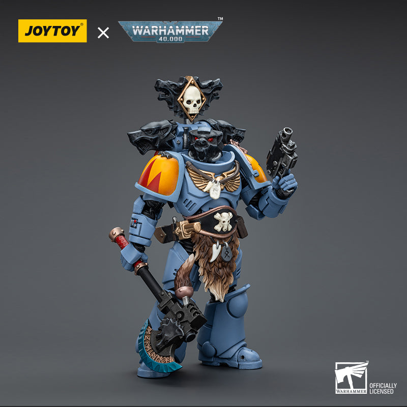 JOYTOY Action Figure 1/18 Space Marines Space Wolves Claw Pack Brother Olaf Model Birthday Gifts