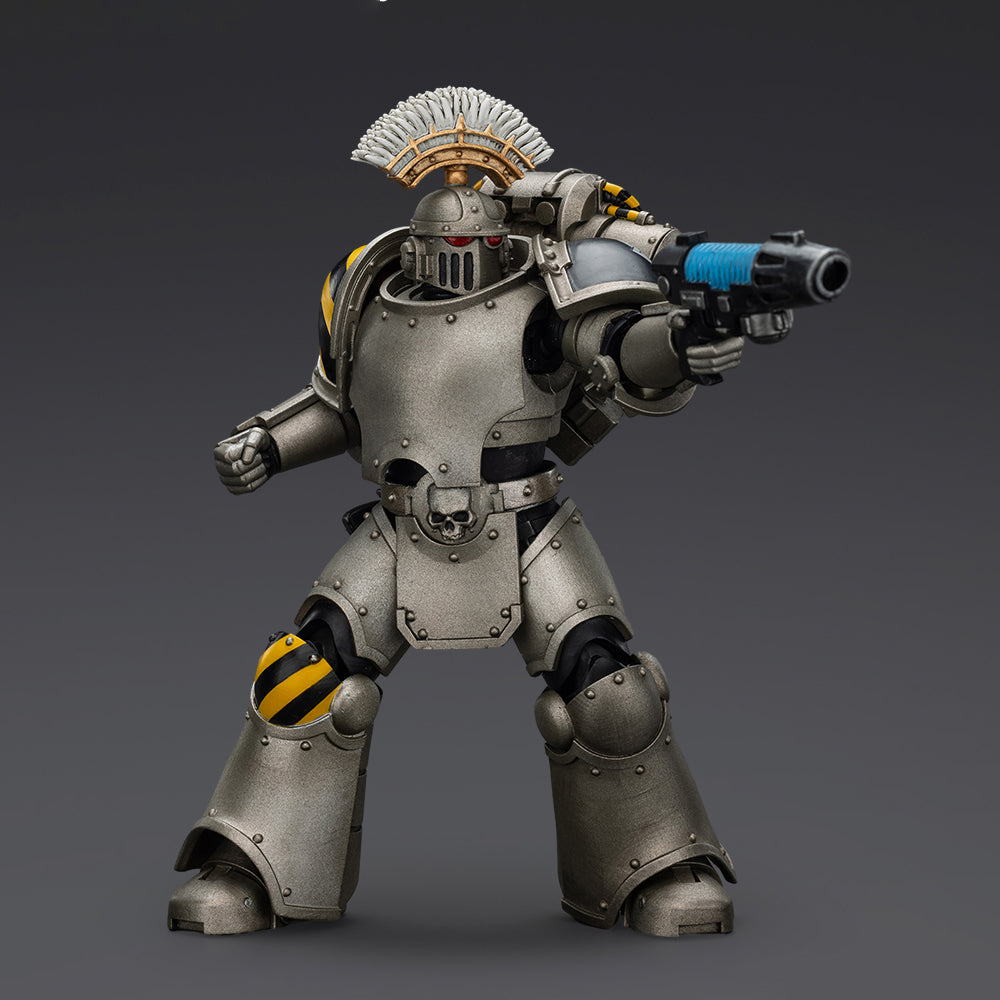 JOYTOY Warhammer 40,000 The Horus Heresy 1/18 Action Figure-Iron Warriors MKlll Tactical Sergeant Collection Model Birthday Gift