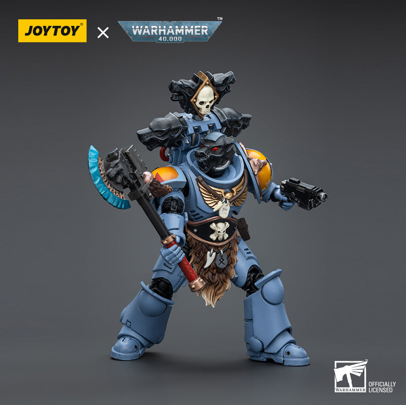JOYTOY Action Figure 1/18 Space Marines Space Wolves Claw Pack Brother Olaf Model Birthday Gifts 